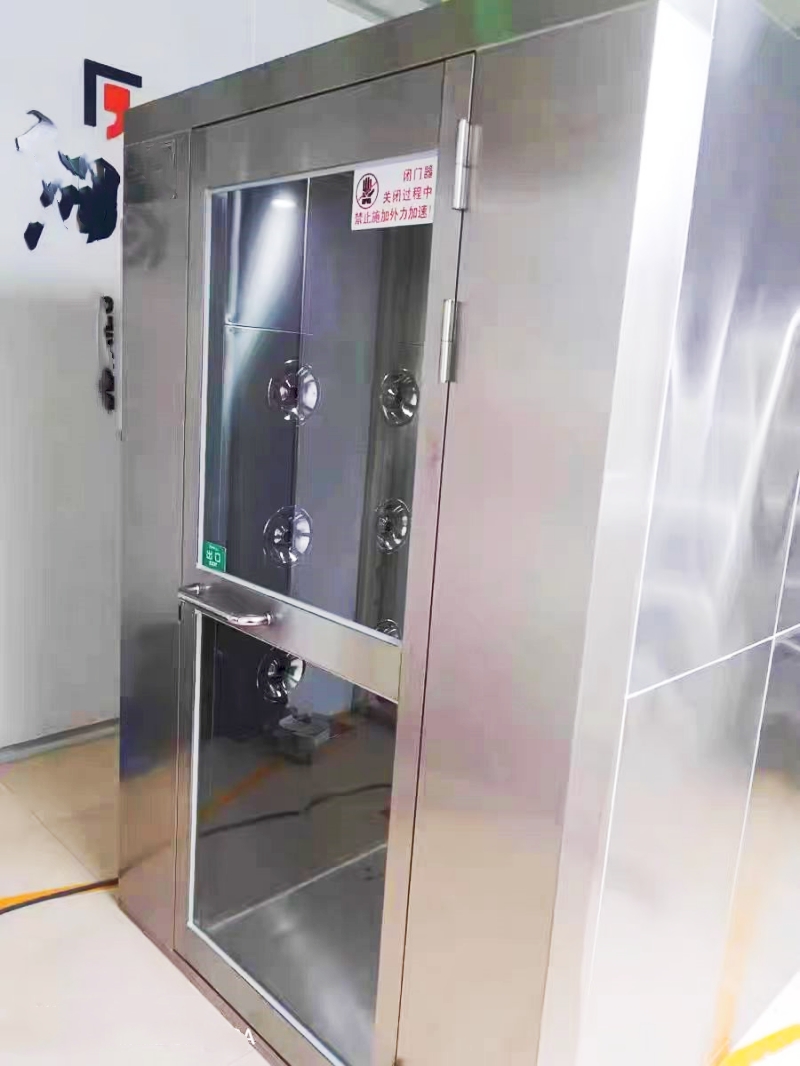 1700054899733134.jpg 不銹鋼風淋室5.jpg